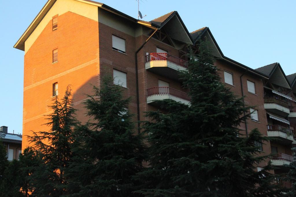 La Mansarda Di Legno Apartment Торино Стая снимка