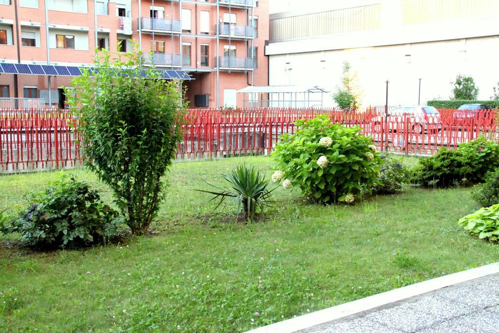 La Mansarda Di Legno Apartment Торино Стая снимка