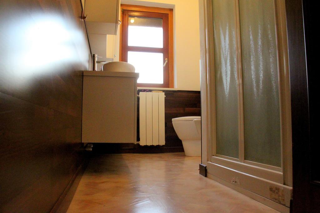 La Mansarda Di Legno Apartment Торино Стая снимка